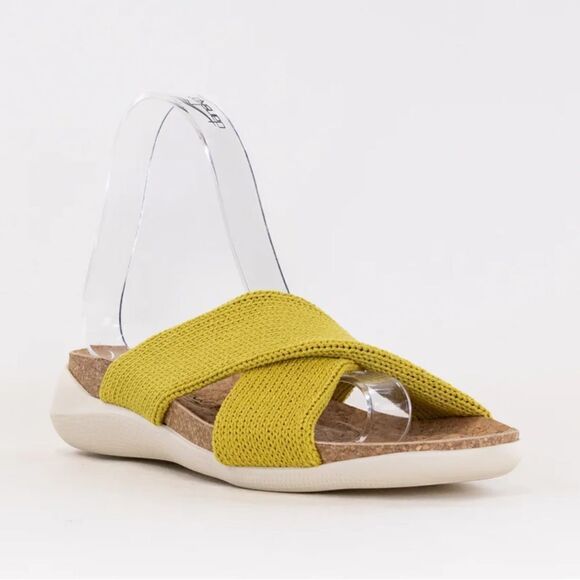 ARCOPEDICO Women’s Pantanal H80 Knit Slides in the Size 40/9 US in Mustard Color - Picture 8 of 15